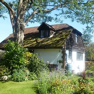 https://strawberry-cottage-bb.bournemouth-hotels.org